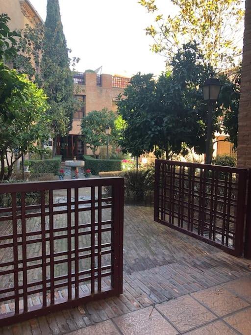 Apartamento Junto A Catedral Apartment Гранада Екстериор снимка