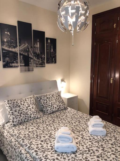Apartamento Junto A Catedral Apartment Гранада Екстериор снимка